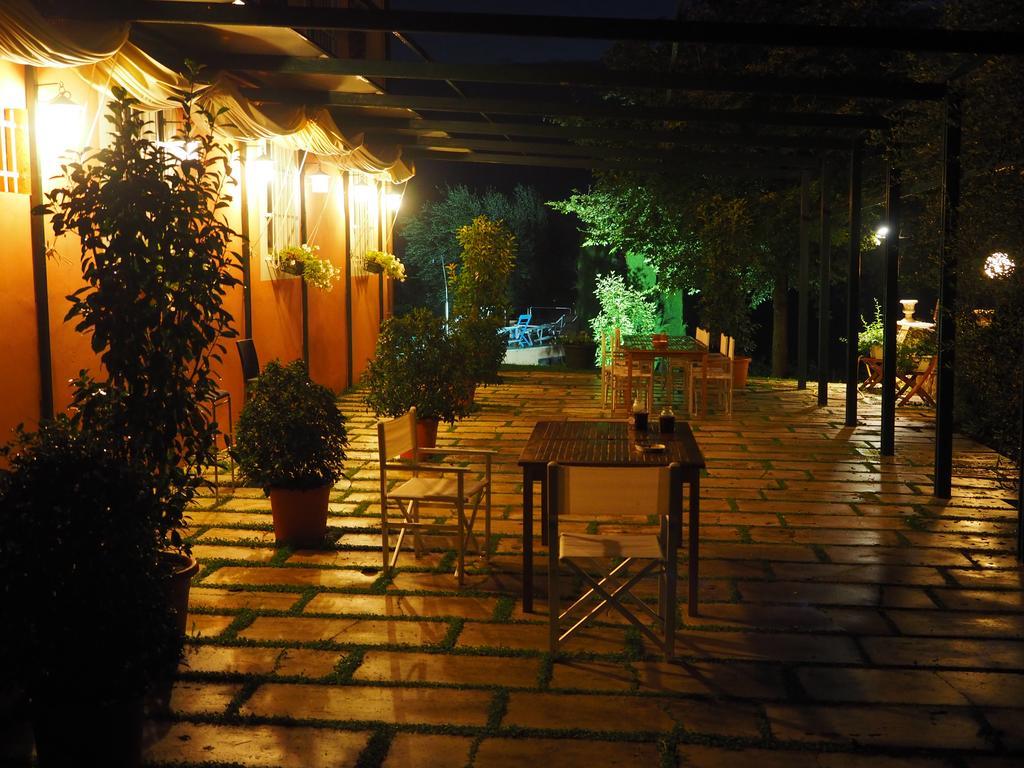 Agriturismo Le Due Querce Lazzeretto Bagian luar foto