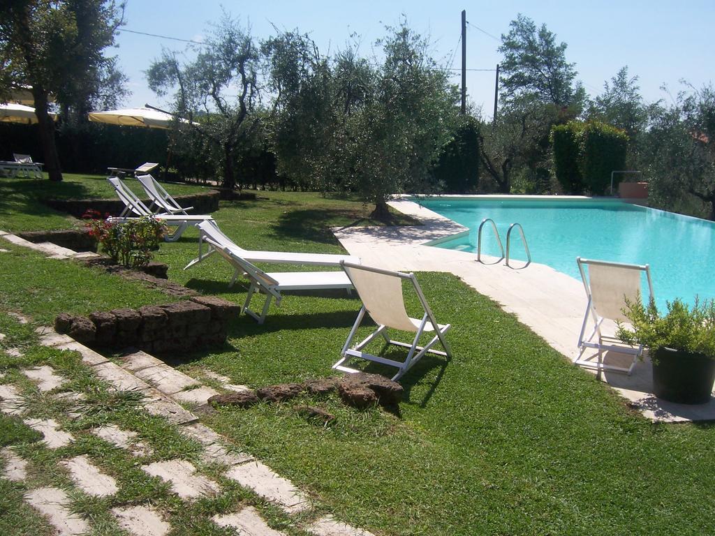 Agriturismo Le Due Querce Lazzeretto Bagian luar foto