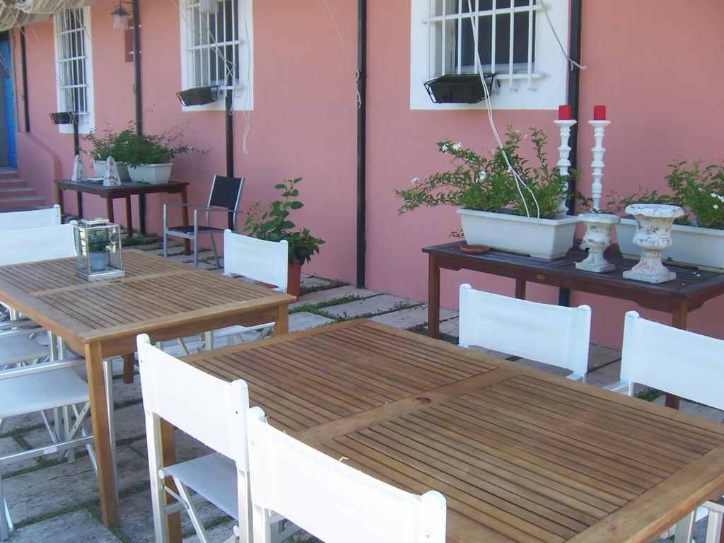 Agriturismo Le Due Querce Lazzeretto Bagian luar foto