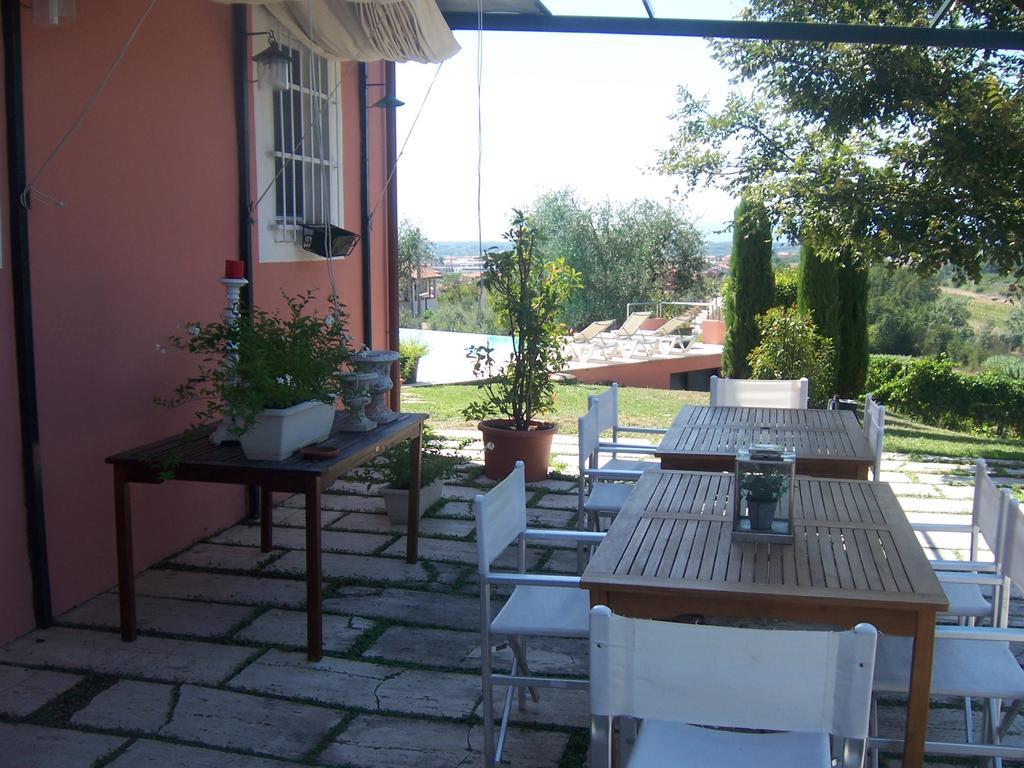 Agriturismo Le Due Querce Lazzeretto Bagian luar foto